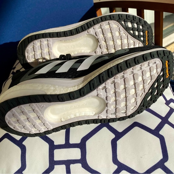 Men’s Adidas Solar Glide 4 trail running shoes. - Picture 2 of 7